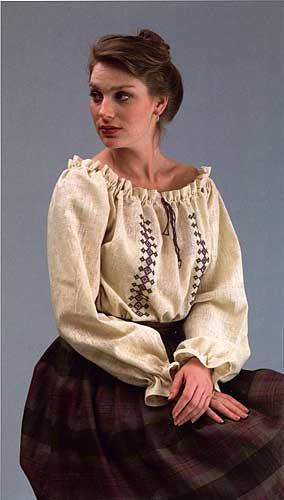<b>F103 Roumanian Blouse</b>